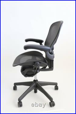 15 Herman Miller Aeron Mesh Desk Chair Medium Size B fully adjustable with lumbar