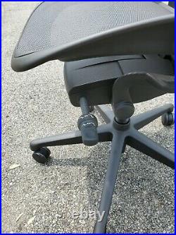 (2021) Herman Miller Aeron Remastered Chair Size B Fully Loaded With Posture Fit