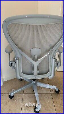 2021 Herman Miller Aeron Remastered Chair Size C Fully Loaded Mineral Grey