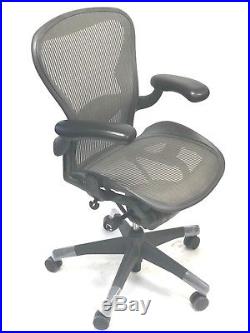 Aeron Fully-Loaded Lumbar Support Size B (3D13) Silver By Herman Miller
