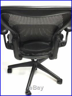 Aeron Fully-Loaded Lumbar Support Size C Grey Mesh (3D02) By Herman Miller
