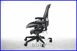 Authentic Herman Miller Aeron Chair Gaming Chair Medium, Size B DWR