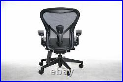 Authentic Herman Miller Aeron Chair Gaming Chair Medium, Size B DWR