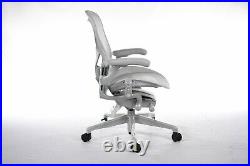 Authentic Herman Miller Remastered Aeron Chair Size B Design Within Reach