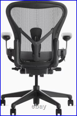 BRAND NEW IN THE BOX FULLY LOADED Herman Miller Aeron Office Chair B GRAPHITE BRAND NEW IN THE BOX FULLY LOADED Herman Miller Aeron Office Chair B GRAPHITE