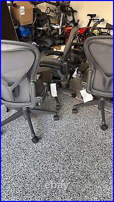 Brand New With Tag Herman Miller Aeron Remastered Size B Mesh Fully Loaded