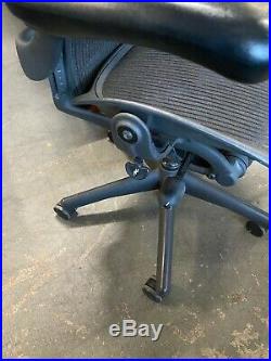 EXECUTIVE CHAIR by HERMAN MILLER AERON SIZE B FULLY LOADED