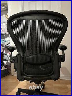 Genuine Herman Miller Aeron Office Chair Classic Carbon Black Size B Posture-fit