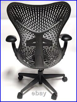 HERMAN MILER Mirra Office Chair Graphite (aeron) highly adjustable Full Mesh