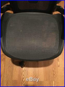 HERMAN MILLER AERON CHAIR SIZE B FULLY ADJUSTABLE with LUMBAR SUPPORT
