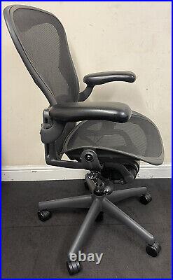 HERMAN MILLER AERON Chair Fully Loaded SIZE B Black/GRAPHITE Great Condition