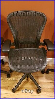 HERMAN MILLER AERON MESH CHAIR Size B. Price listed is for one. Four available