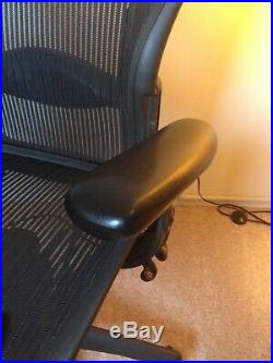 HERMAN MILLER AERON Office Chair Black