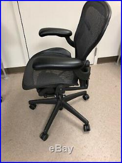 HERMAN MILLER AERON fully adjustable SIZE A Small Aeron office Chair