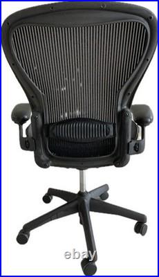 HERMAN MILLER Aeron Chair with Tilt Limiter & Seat Angle Excellent Condition