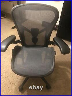 Hereman Miller Aeron Remastered (2020) Size B, Fully Loaded, excellent condition