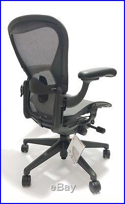 Herman Miller AERON Chair Fully Adjustable Size B Version 2