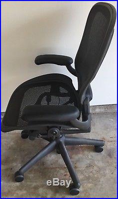 Herman Miller AERON LARGE SIZE C Ergonomic Computer Mesh Chair Fully Adjustable