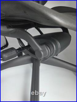 Herman Miller Aeron AE113HWB Black Ergonomic Mesh Office Chair Adjustable Arms