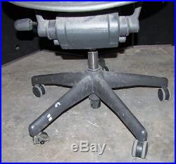 ^^ Herman Miller Aeron Adjustable Black Medium Chair Parts/repair (ar38)
