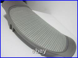 Herman Miller Aeron B Seat & Mesh Distressed size B Medium Grey Smoke #2R