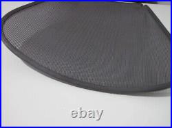 Herman Miller Aeron Back Mesh size C large office chair Silver Gray Black trim