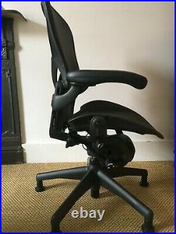 Herman Miller Aeron Black Office Chair Size B Fantastic condition