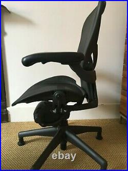 Herman Miller Aeron Black Office Chair Size B Fantastic condition