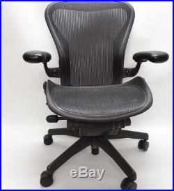 Herman Miller Aeron Black Office Chair Size B (two Dots Under The Back Rest)