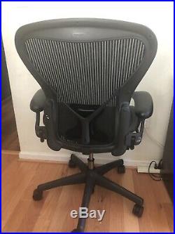 Herman Miller Aeron Blk Mesh Office Chair Adjustable Size B In Great Condition
