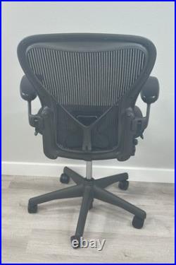 Herman Miller Aeron C Graphite 3-Function Arms Adj. Classic withPostureFit