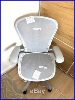 Herman Miller Aeron Chair 2019 Model BNWT Grey Size B