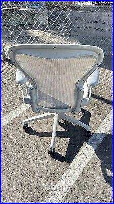 Herman Miller Aeron Chair Aeron Remastered Size B mineral Color Basic Option
