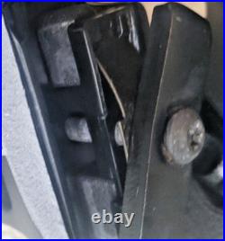 Herman Miller Aeron Chair Arm Rest (Right And Left Side.)