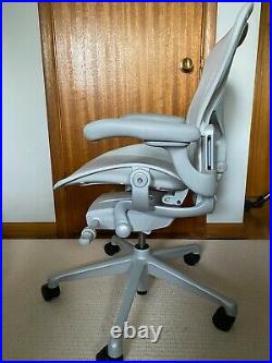 Herman Miller Aeron Chair, Authentic, Barely Used, Size A, Lumbar Support