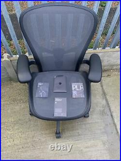 Herman Miller Aeron Chair BLACK GAMING MODEL 2020 Size C LARGE
