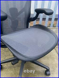 Herman Miller Aeron Chair BLACK GAMING MODEL 2020 Size C LARGE