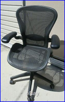 Herman Miller Aeron Chair BLACK Size B Fully Adjustable & Lumbar
