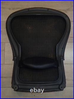 Herman Miller Aeron Chair Classic Seat Back Size B Graphite with Black Mesh