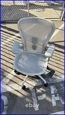 Herman Miller Aeron Chair Fully Loaded Remastered Size B posturefit mineral