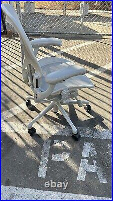 Herman Miller Aeron Chair Fully Loaded Remastered Size B posturefit mineral