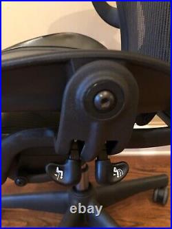 Herman Miller Aeron Chair Fully Loaded with Posturefit and Headrest (Size B)