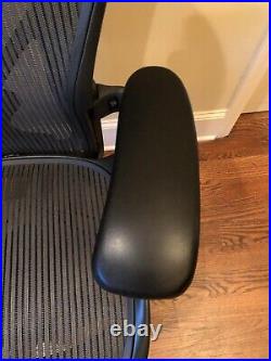 Herman Miller Aeron Chair Fully Loaded with Posturefit and Headrest (Size B)