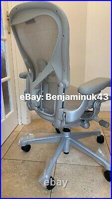 Herman Miller Aeron Chair Remastered 2021 Size B Mineral Grey Fully Loaded