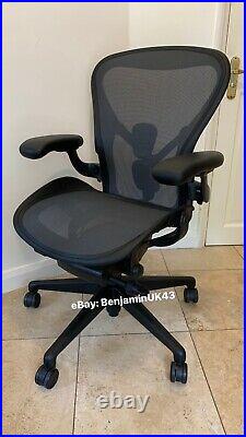 Herman Miller Aeron Chair Remastered GAMING Model 2021 Size B Fully Loaded