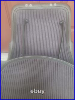 Herman Miller Aeron Chair (Seat, Backrest, & Seatlink) (B Size) PURPLE