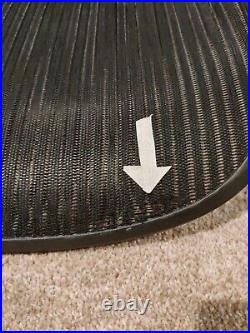 Herman Miller Aeron Chair Seat mesh black pellicle with blemish Size B medium #204