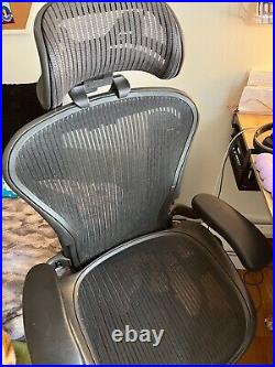 Herman Miller Aeron Chair Size A Classic Fully Loaded AND Headrest