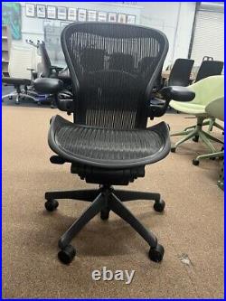 Herman Miller Aeron Chair Size A Ergonomic Rolling Mesh Desk Chair