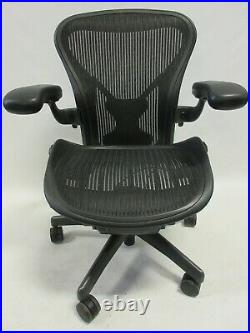 Herman Miller Aeron Chair Size A Fully Adjustable in Excellent Condition